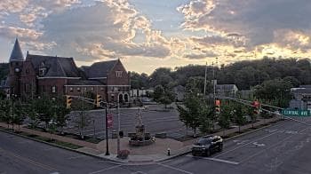 Weather camera view of City of Connersville.