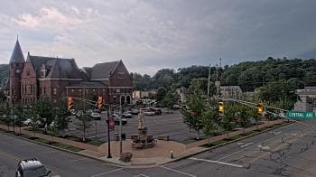 Weather camera view of City of Connersville.