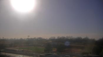 Weather camera view of Concordia Jr Sr High.