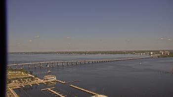 Weather camera view of Edison Grand tower 350 ft elev..