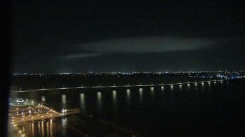 Weather camera view of Edison Grand tower 350 ft elev..