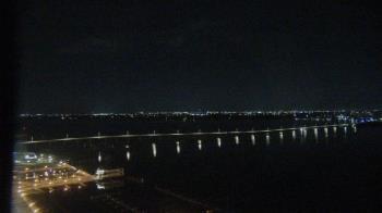 Weather camera view of Edison Grand tower 350 ft elev..