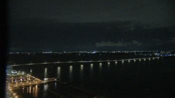Weather camera view of Edison Grand tower 350 ft elev..