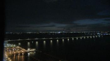 Weather camera view of Edison Grand tower 350 ft elev..