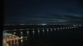Weather camera view of Edison Grand tower 350 ft elev..