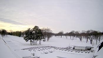 Weather camera view of Crystal Lake Country Club.