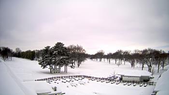 Weather camera view of Crystal Lake Country Club.