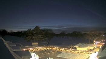 Weather camera view of Crystal Lake Country Club.