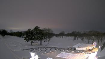 Weather camera view of Crystal Lake Country Club.