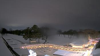 Weather camera view of Crystal Lake Country Club.