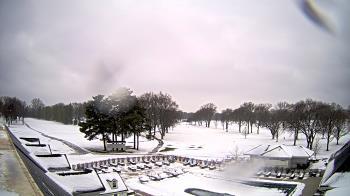 Weather camera view of Crystal Lake Country Club.