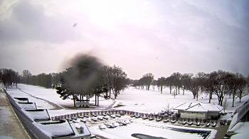 Weather camera view of Crystal Lake Country Club.