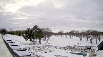 Weather camera view of Crystal Lake Country Club.