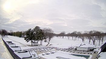 Weather camera view of Crystal Lake Country Club.