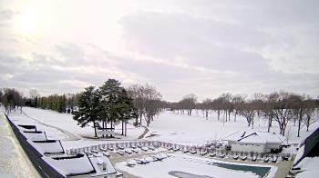 Weather camera view of Crystal Lake Country Club.