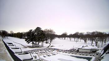 Weather camera view of Crystal Lake Country Club.