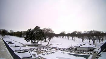 Weather camera view of Crystal Lake Country Club.