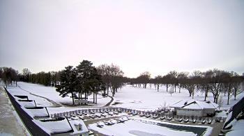 Weather camera view of Crystal Lake Country Club.