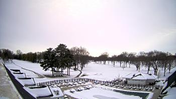 Weather camera view of Crystal Lake Country Club.