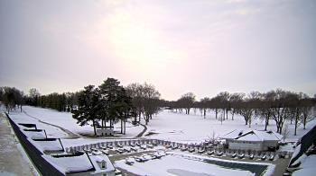 Weather camera view of Crystal Lake Country Club.