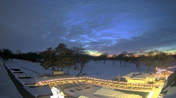 Weather camera view of Crystal Lake Country Club.