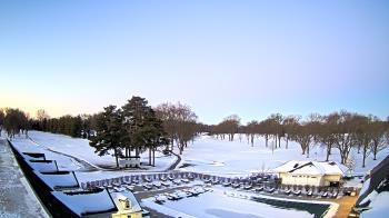 Weather camera view of Crystal Lake Country Club.