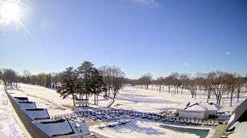 Weather camera view of Crystal Lake Country Club.