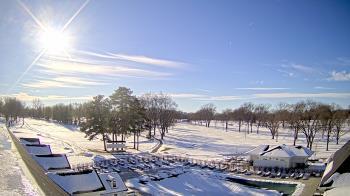 Weather camera view of Crystal Lake Country Club.