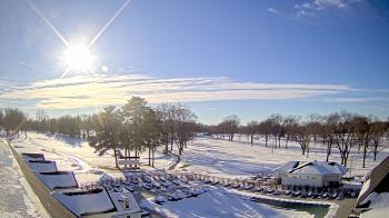 Weather camera view of Crystal Lake Country Club.