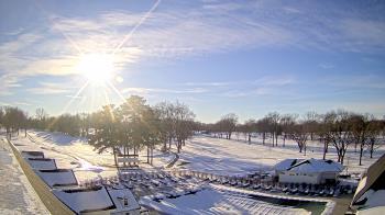 Weather camera view of Crystal Lake Country Club.