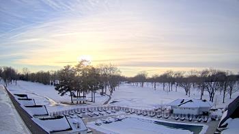 Weather camera view of Crystal Lake Country Club.