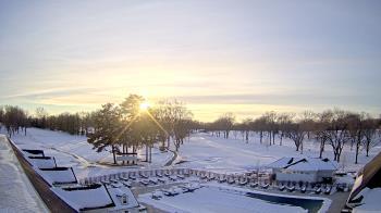 Weather camera view of Crystal Lake Country Club.