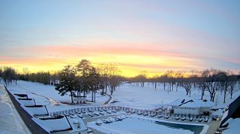 Weather camera view of Crystal Lake Country Club.