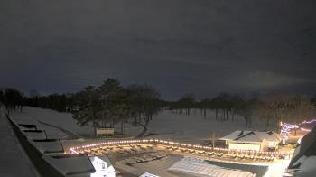 Weather camera view of Crystal Lake Country Club.