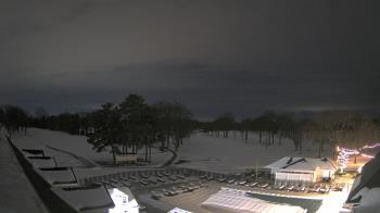 Weather camera view of Crystal Lake Country Club.