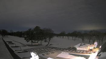 Weather camera view of Crystal Lake Country Club.