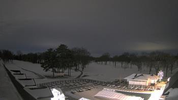 Weather camera view of Crystal Lake Country Club.