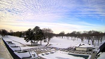 Weather camera view of Crystal Lake Country Club.