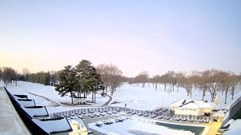 Weather camera view of Crystal Lake Country Club.