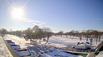 Weather camera view of Crystal Lake Country Club.
