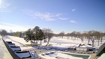 Weather camera view of Crystal Lake Country Club.