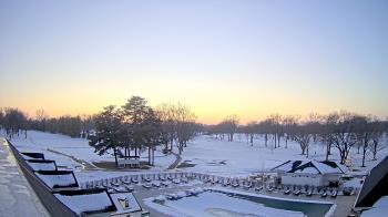Weather camera view of Crystal Lake Country Club.