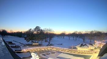 Weather camera view of Crystal Lake Country Club.