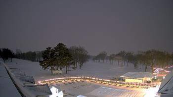 Weather camera view of Crystal Lake Country Club.