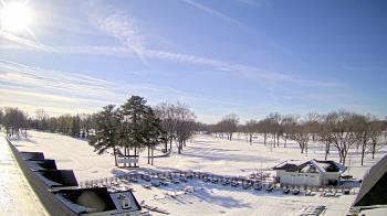 Weather camera view of Crystal Lake Country Club.