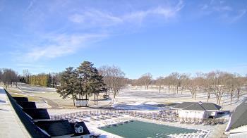 Weather camera view of Crystal Lake Country Club.