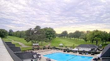 Weather camera view of Crystal Lake Country Club.