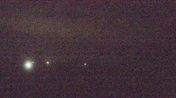 Weather camera view of Walkers Bluff.