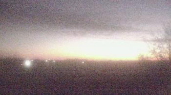 Weather camera view of Walkers Bluff.