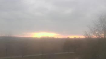 Weather camera view of Walkers Bluff.